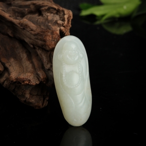 籽料和田白玉佛吊坠