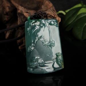 糯冰种蓝绿翡翠山水牌吊坠