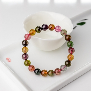 8.5mm彩虹碧玺单圈手串
