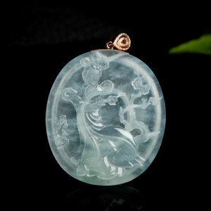 冰种飘花翡翠踏雪寻梅吊坠