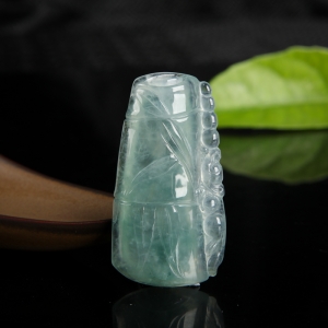 糯冰种蓝绿翡翠节节高升吊坠