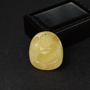 鸡油黄蜜蜡佛吊坠