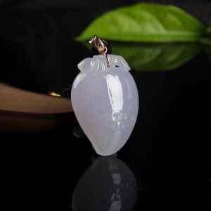 糯种浅紫翡翠寿桃吊坠