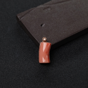 18K金镶钻MISU粉红珊瑚吊坠