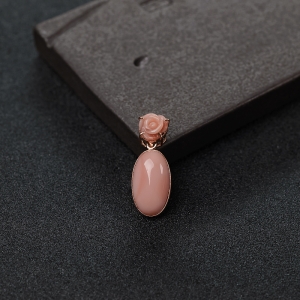 18K金镶MISU粉红珊瑚吊坠