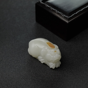 山料和田白玉貔貅吊坠