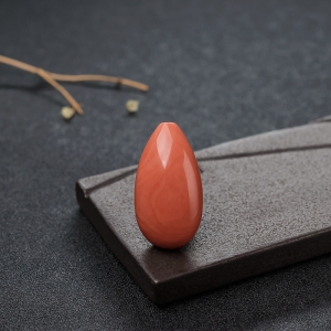 MOMO橘红珊瑚水滴吊坠