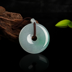 糯种飘翠翡翠平安扣吊坠