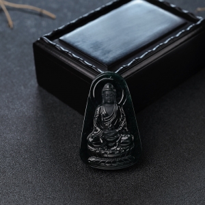 糯冰种墨翠大日如来吊坠