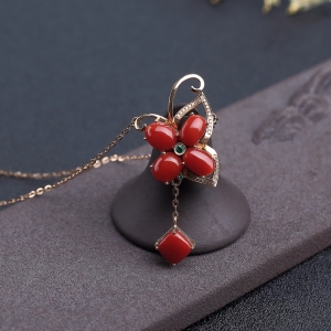 18K金镶钻阿卡正红珊瑚锁骨链