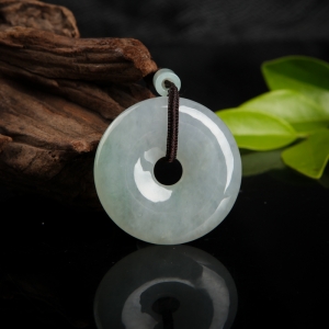糯种灰绿翡翠平安扣吊坠