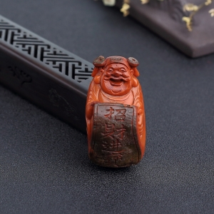 铁皮包浆料南红财神吊坠