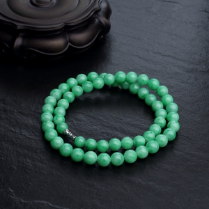 糯种苹果绿翡翠塔链