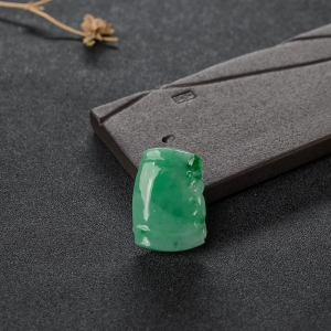 糯种飘翠翡翠竹节吊坠