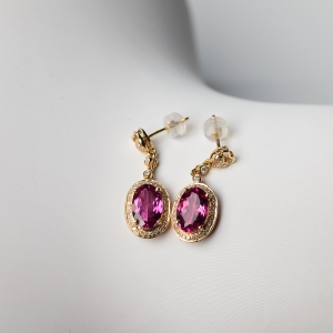 18K金镶钻玫红碧玺耳坠