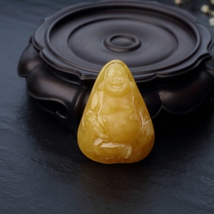 鸡油黄蜜蜡弥勒佛吊坠