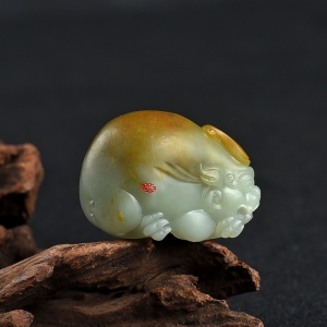 籽料和田青玉貔貅吊坠