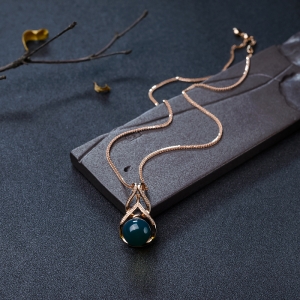 18K金镶钻净水多米蓝珀项链