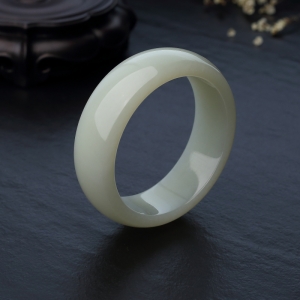 63.5mm山料和田青白玉扁镯