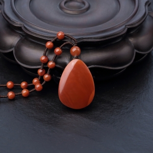 柿子红南红水滴吊坠