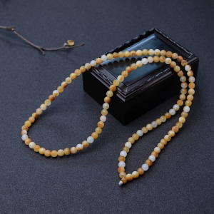 5.5mm籽料俏色和田玉珠链