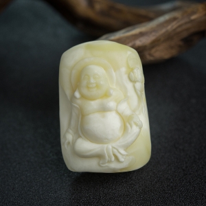 象牙白白蜜弥勒佛吊坠