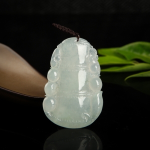 糯种白色翡翠节节高吊坠