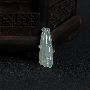 糯冰种飘花翡翠莲蓬吊坠