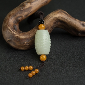 山料和田白玉桶珠吊坠