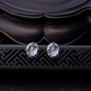 18K金镶钻冰种翡翠耳钉