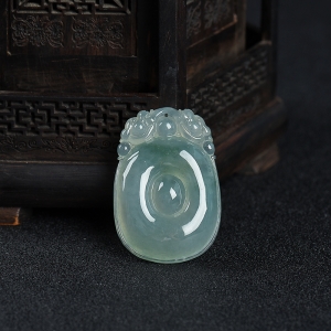 糯冰种飘花翡翠福贝吊坠