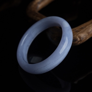 59.5mm蓝玉髓扁镯