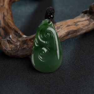 山料和田碧玉如意吊坠