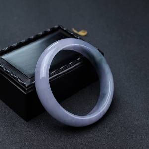 58mm糯种春带彩翡翠平安镯