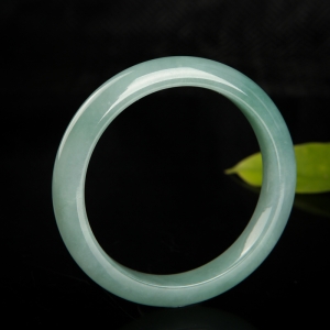 53.5mm糯种灰绿翡翠手镯
