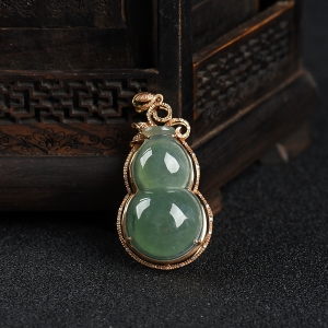 18k糯冰种飘花翡翠福禄吊坠