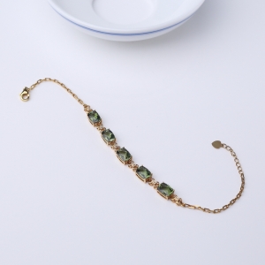 18K金镶钻绿色碧玺手链