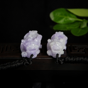 豆种紫罗兰翡翠貔貅吊坠