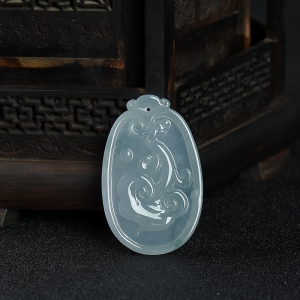 糯种飘花翡翠吉祥如意吊坠