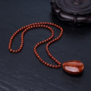 火焰纹南红随形项链