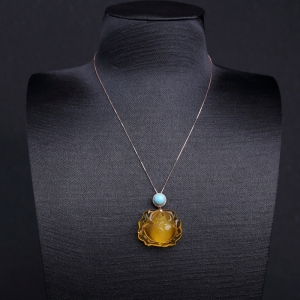 18K金镶鸡油黄金绞蜜玫瑰花项链