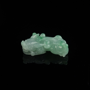 糯种飘翠翡翠貔貅吊坠