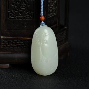 籽料和田白玉悟道吊坠