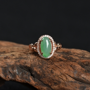 银镶糯种飘翠翡翠戒指