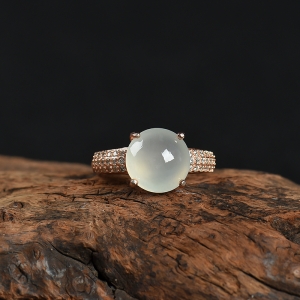 银镶糯种翡翠戒指