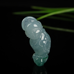 糯种飘花翡翠佛心初开吊坠