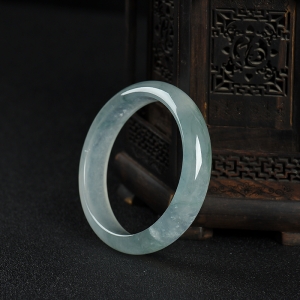 54.5mm糯冰种飘花翡翠手镯