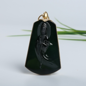 18K糯种墨翠观音吊坠