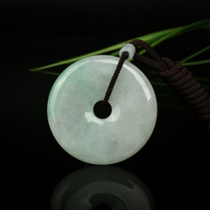 糯种飘翠翡翠平安扣吊坠