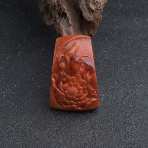 柿子红南红花鸟吊坠